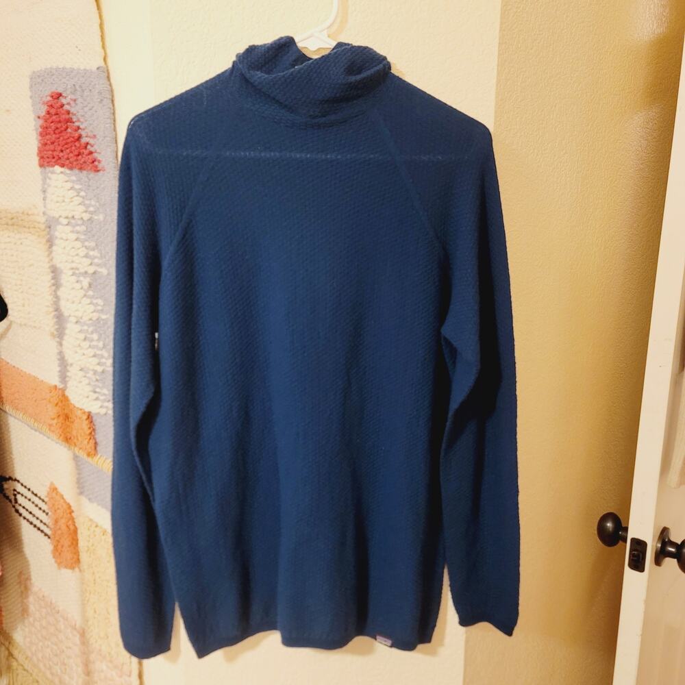 Patagonia Capilene Merino Wool Air Hoody in Endless Blue, sz Large